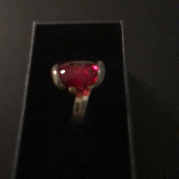 Ring - Picture 2 of 2